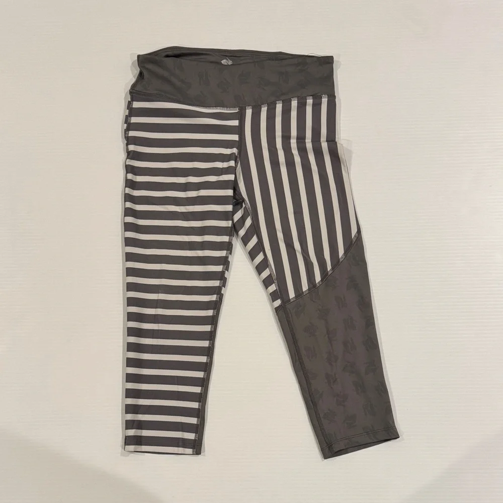 Rabbit Capri Striped Tights Womens Size Small - Picture 1 of 7
